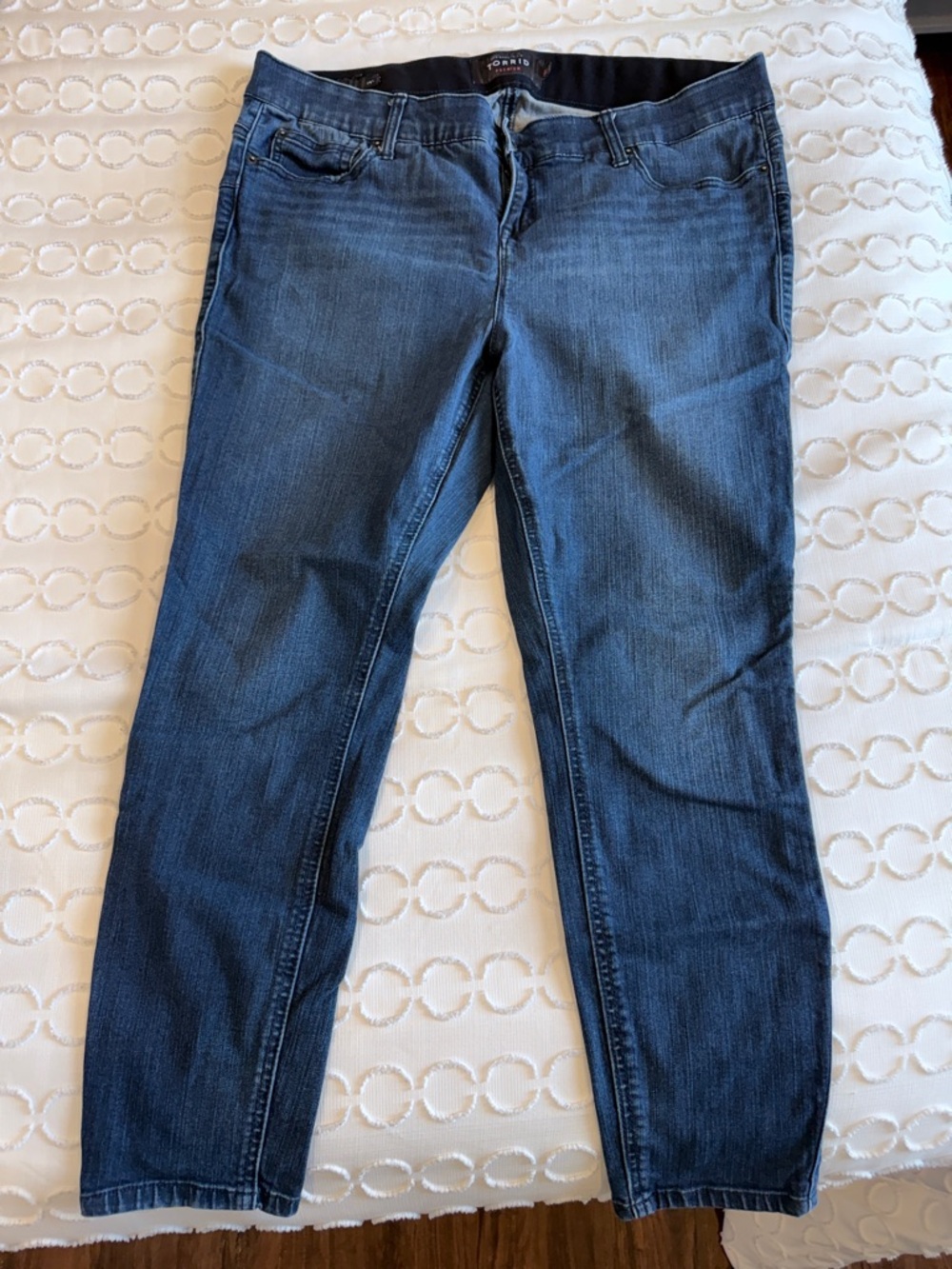 torrid Classic Straight-Leg Jeans in Dark Blue Wash